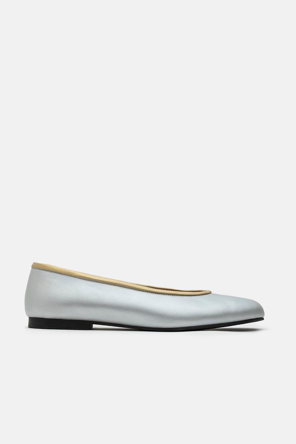 Silver Lambskin Vevi Minimal Ballerinas