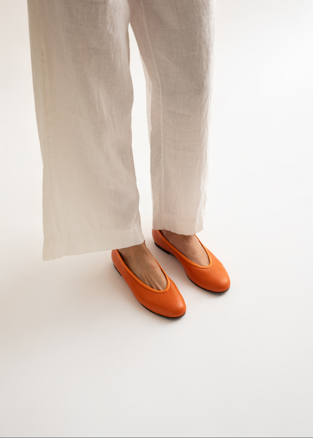 Tangerine Lambskin Vevi Minimal Ballerinas