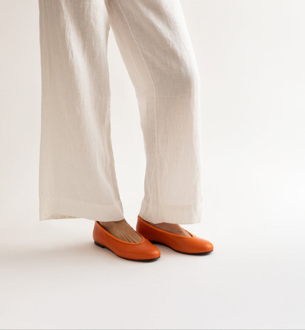 Tangerine Lambskin Vevi Minimal Ballerinas